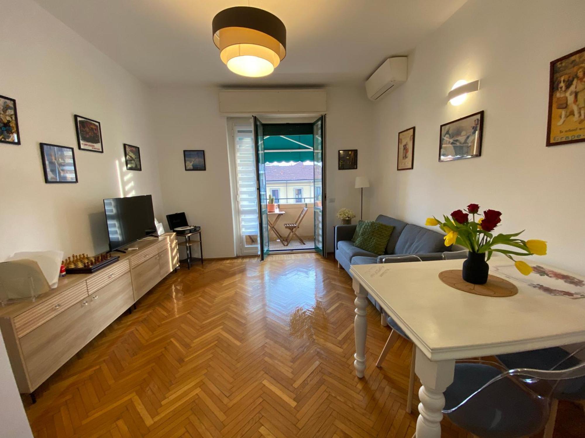 Daniela'S Spazioso Appartamento Ai Navigli 米兰 外观 照片